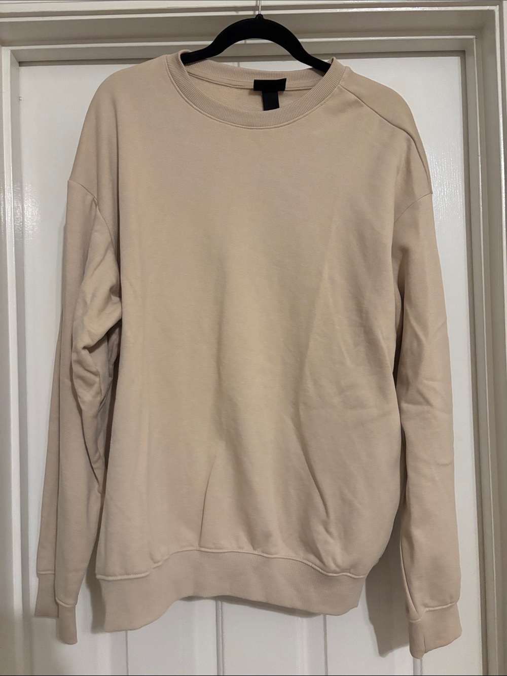 H&M Beige Crewneck Sweatshirt